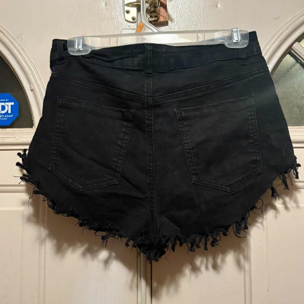 Women’s Black Frayed Hem Denim Shorts